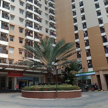 Sopian Apartemen Депок Экстерьер фото
